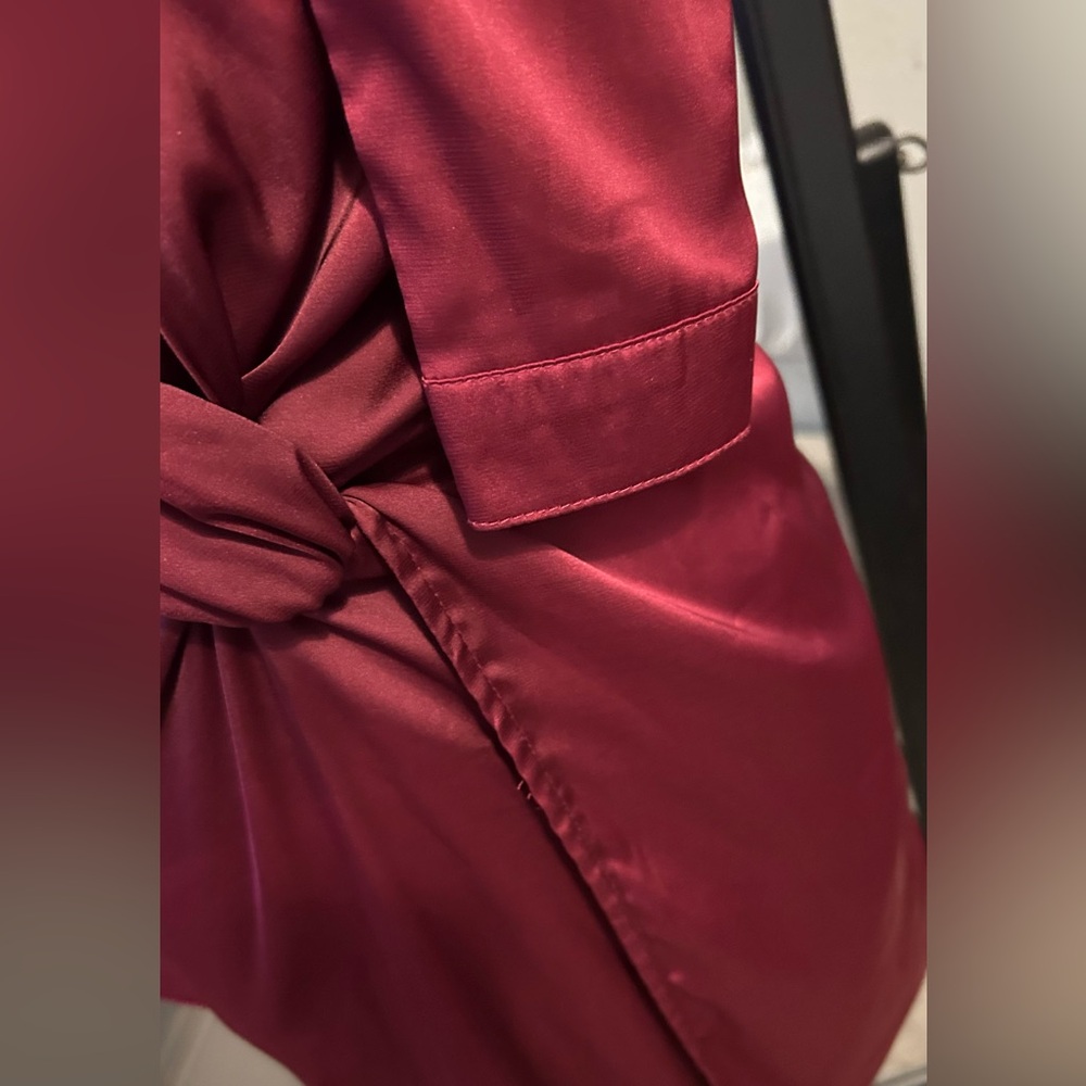 FASHION NOVA WRAP DRESS - Picture 5 of 8